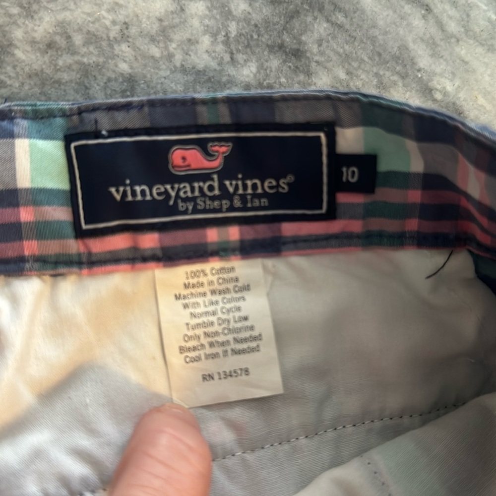 Vineyard Vines